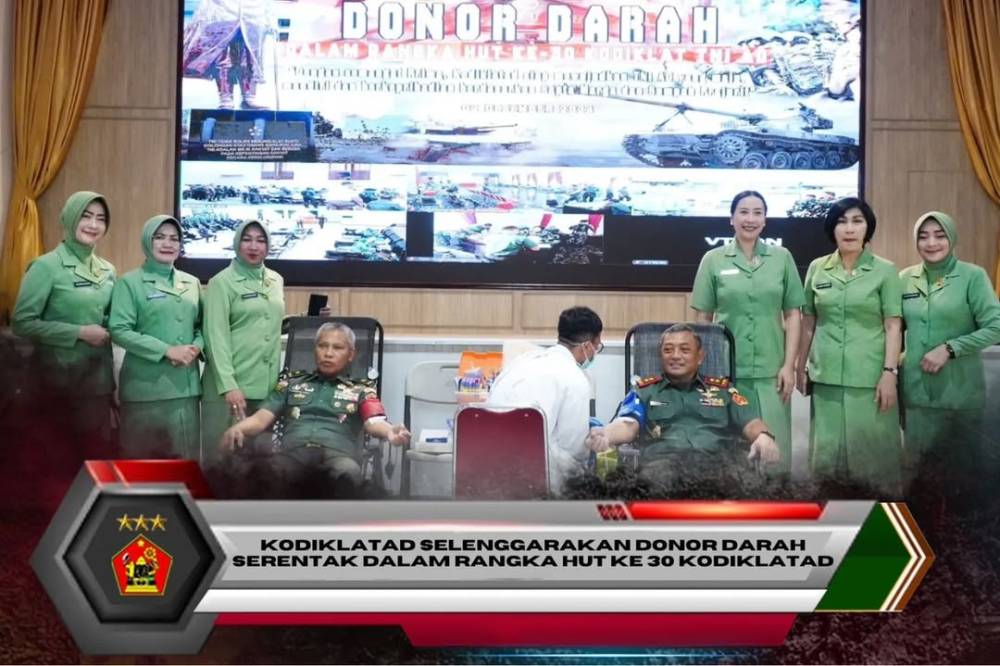 KODIKLATAD SELENGGARAKAN DONOR DARAH SERENTAK DALAM RANGKA HUT KE 30 KODIKLATAD
