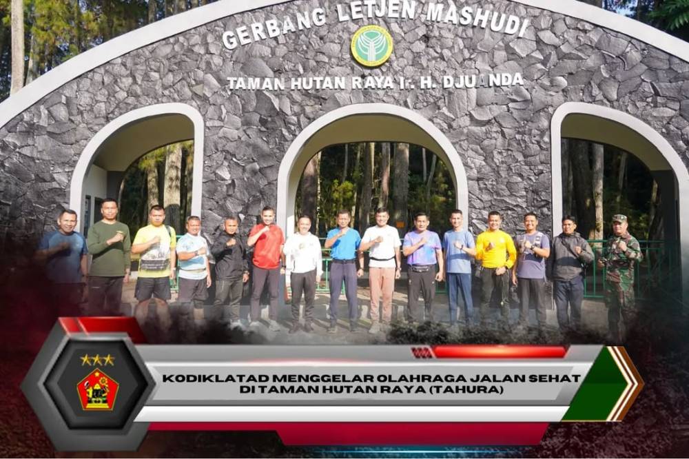 KODIKLATAD MENGGELAR OLAHRAGA JALAN SEHAT DI TAMAN HUTAN RAYA (TAHURA)