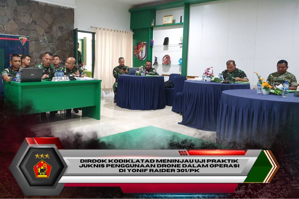 DIRDOK KODIKLATAD MENINJAU UJI PRAKTIK JUKNIS PENGGUNAAN DRONE DALAM OPERASI DI YONIF RAIDER 301/PKS