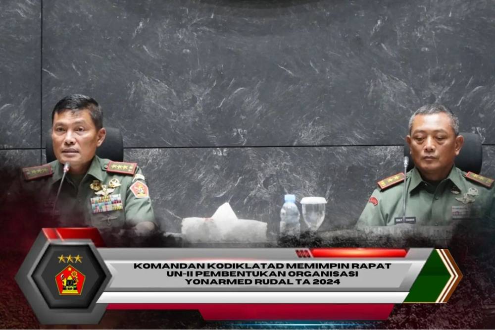 KOMANDAN KODIKLATAD MEMIMPIN RAPAT UN-II PEMBENTUKAN ORGANISASI YONARMED RUDAL TA 2024