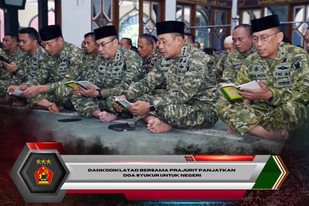 Dankodiklatad Bersama Prajurit dan PNS Panjatkan Doa Syukur untuk Negeri